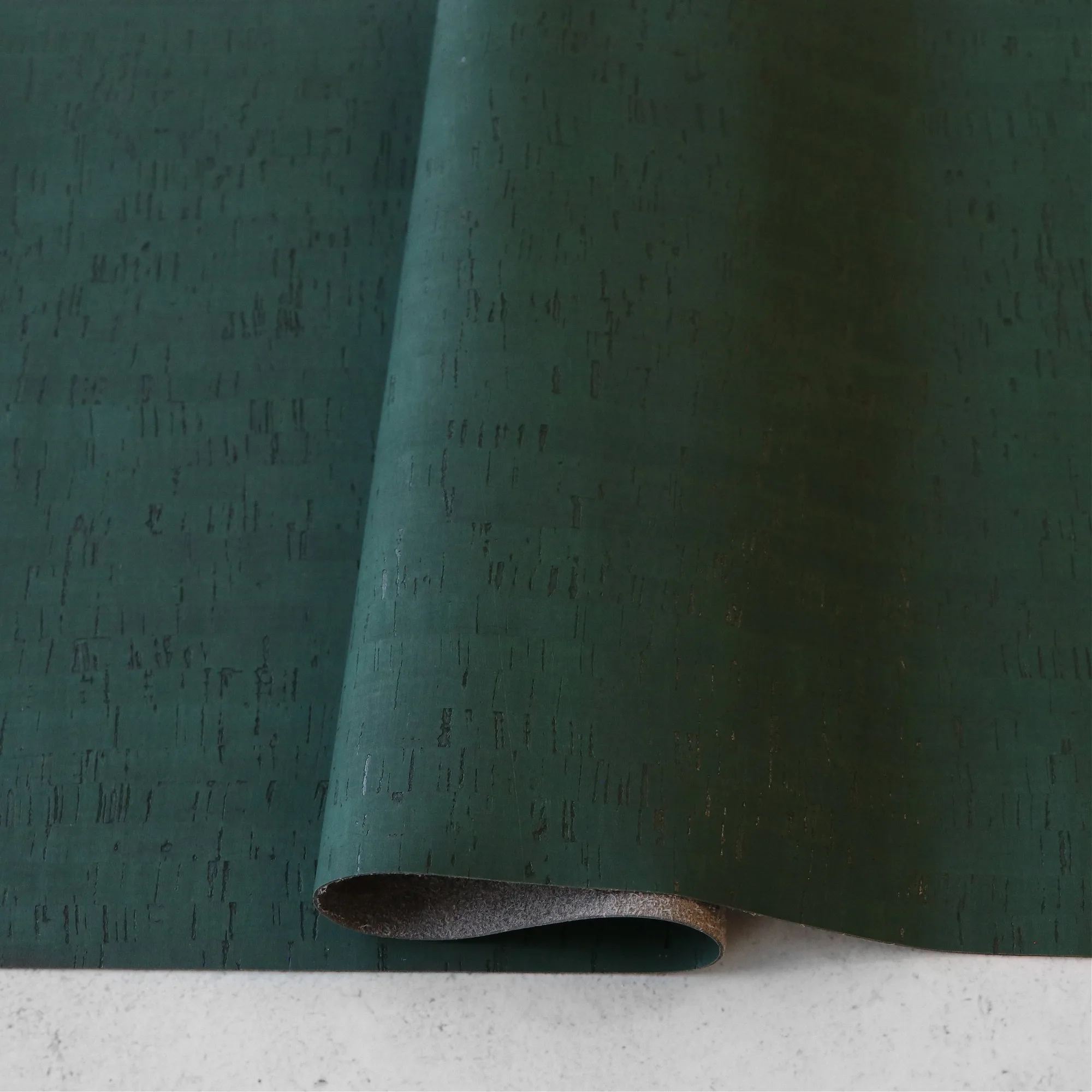How to Sew with Cork Fabric: Tips and Tricks for Beginners