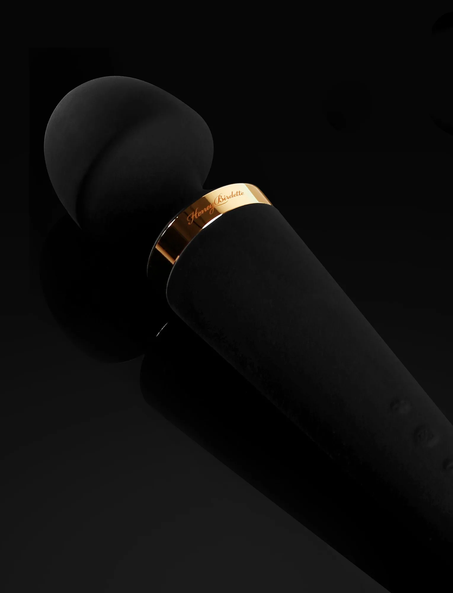 Taurus Black: Una candela per l'amor proprio e il relax