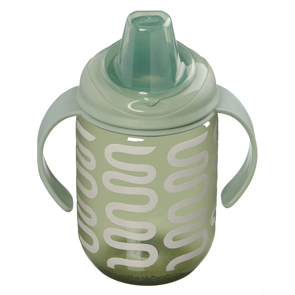 Sippy Cup vs Straw Cup: Which Is Better for Toddlers?