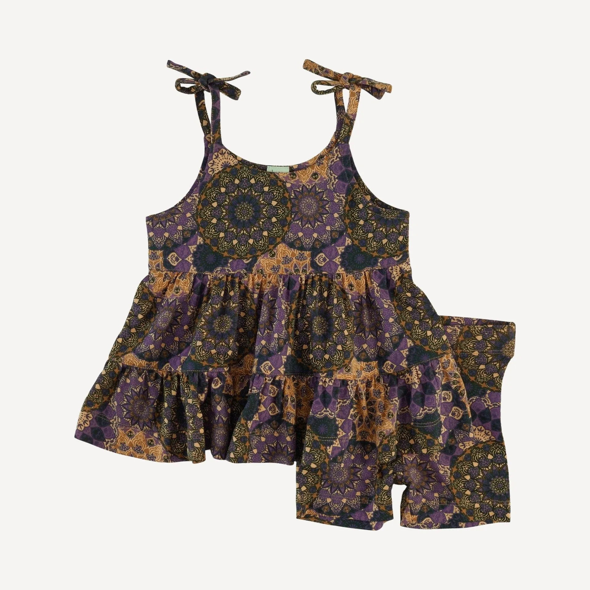 Kate Quinn Product Review: The Sleeveless Kate Top + Bike Short Set