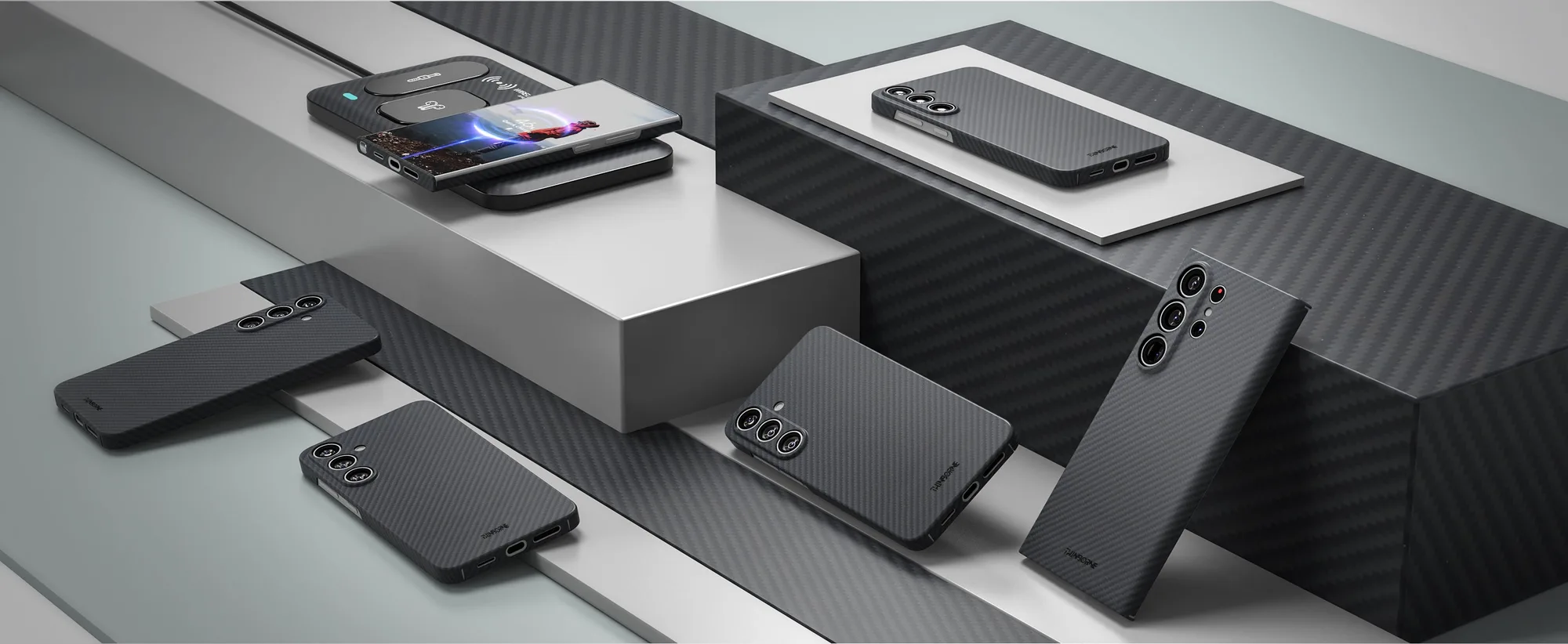 Aramid Fiber vs. Carbon Fiber: Which Phone Case Material Is Better?