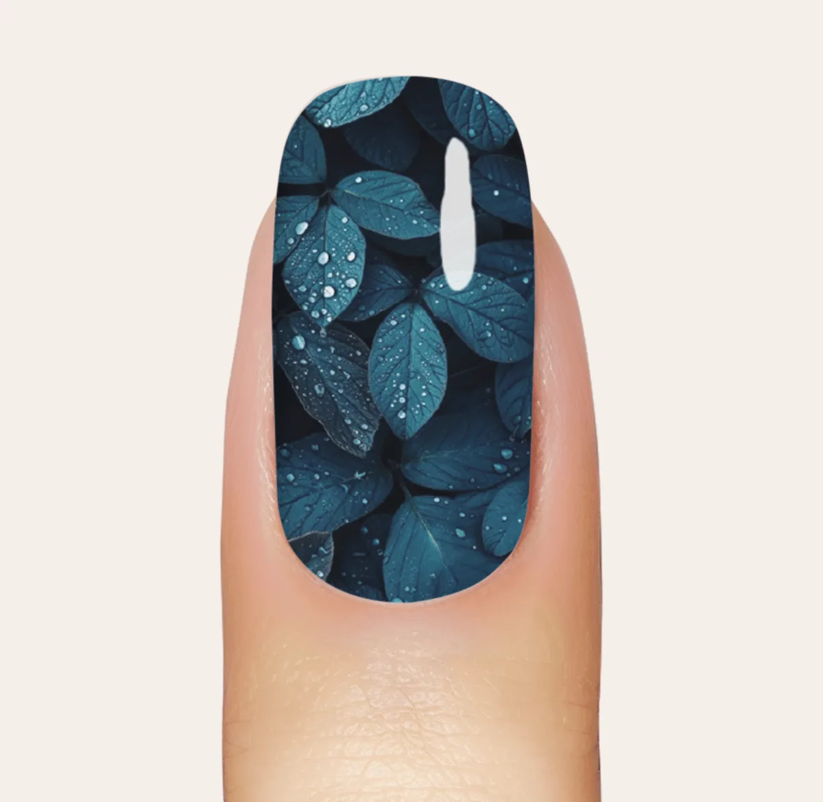 Pansements gel UV sur ongles naturels et gels : application comparée