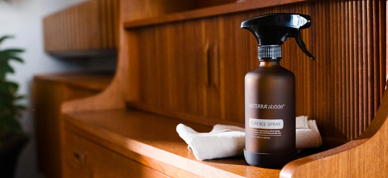 abode Surface Spray Dispenser