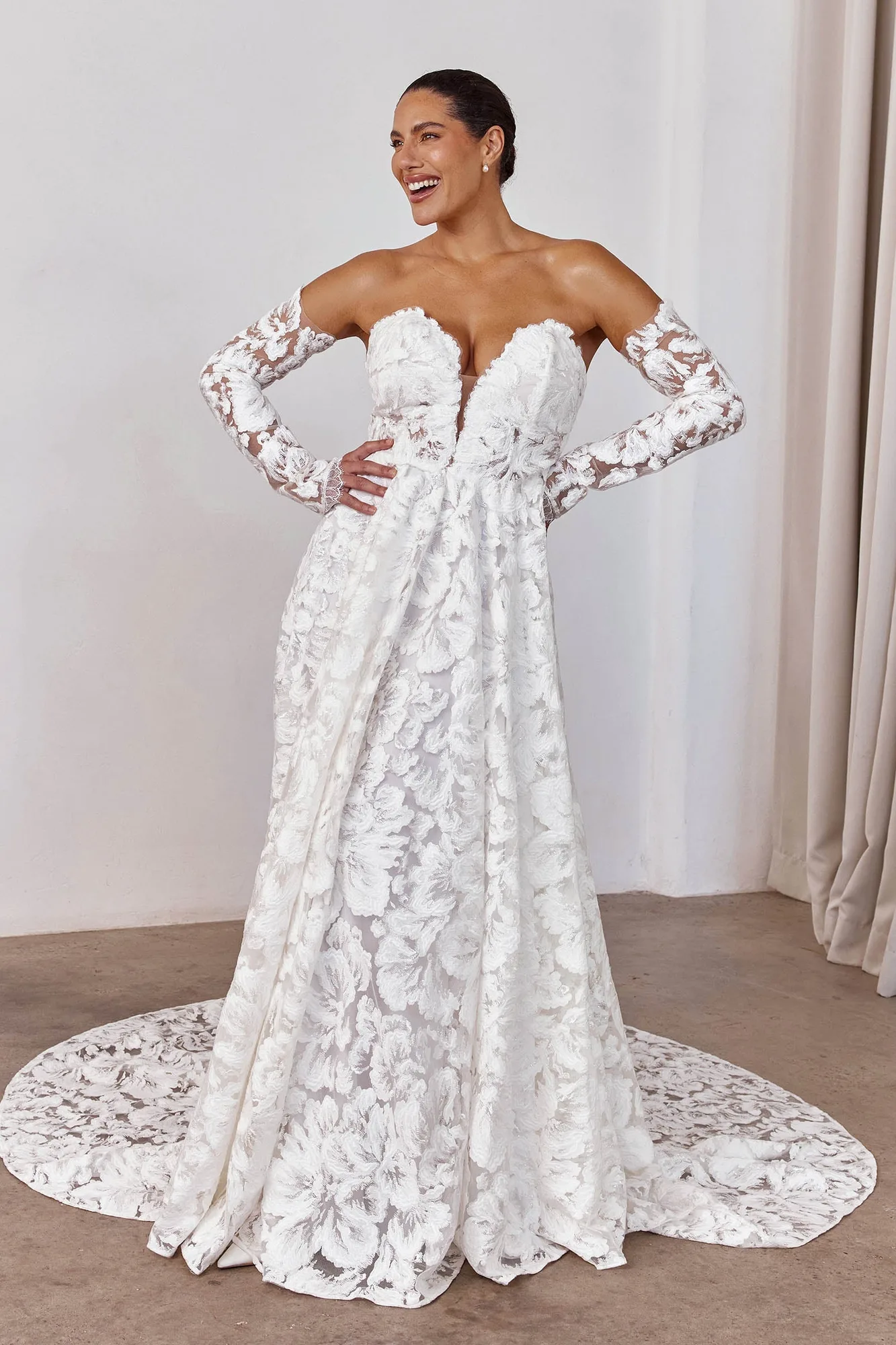 Behati vs Como: Quale abito da sposa si adatta al tuo stile?