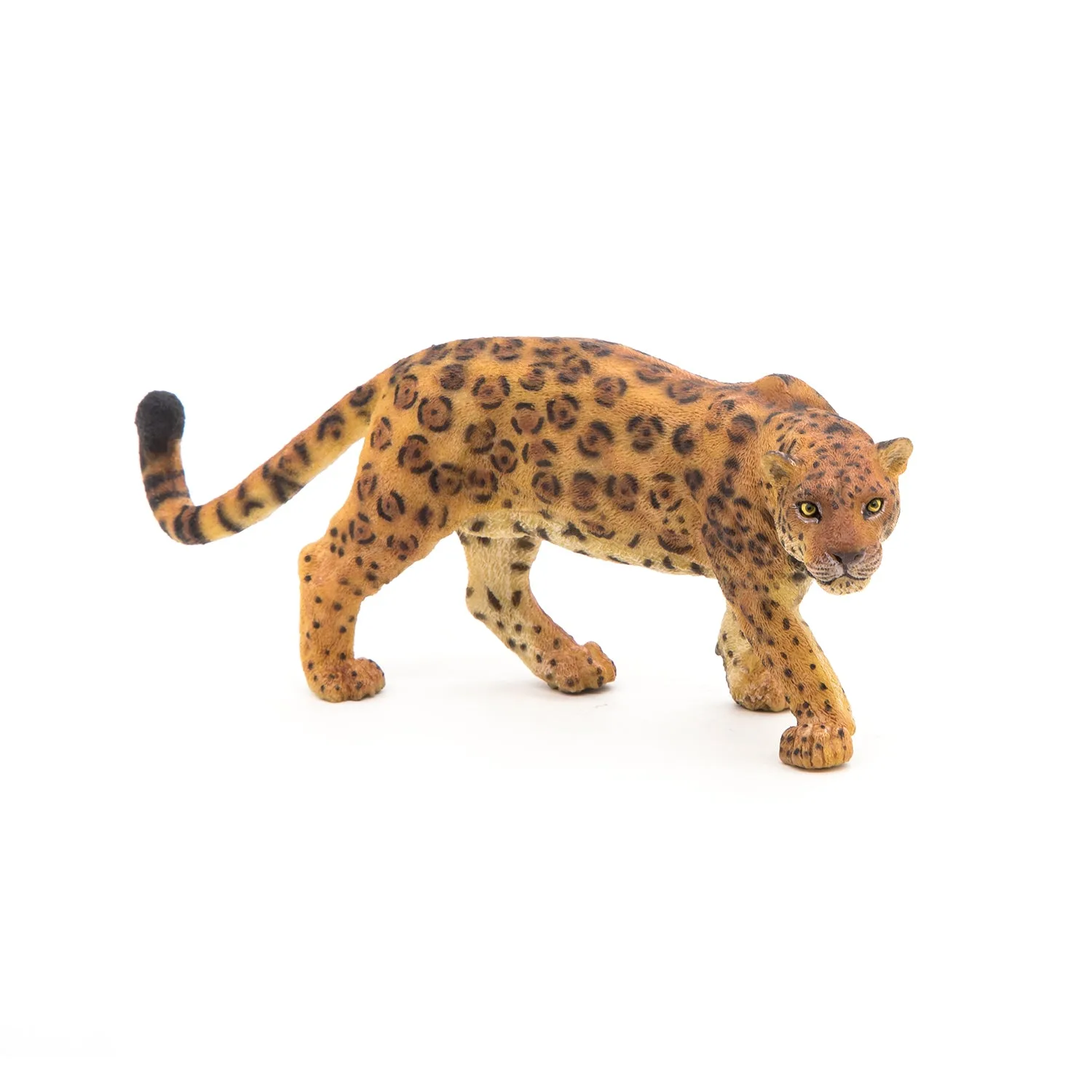 Figura de Jaguar vs León: ¿Qué felino para coleccionistas?