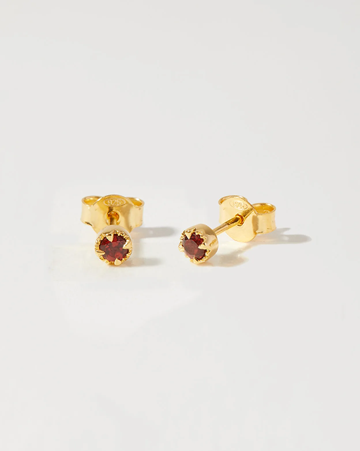 Are Birthstone Studs a Good Gift? Everything You Need to Know Before Buying