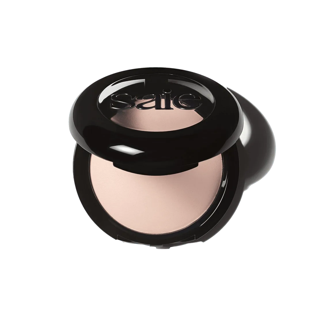 The Best Clean Beauty Products for Dry Skin: Hydrating, Dewy & Non-Toxic