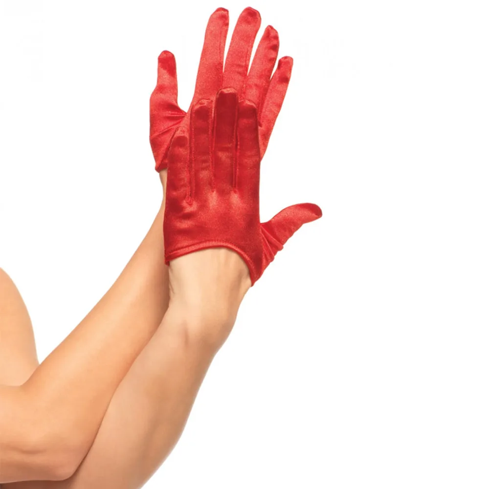 Les gants en satin sont-ils un accessoire incontournable ?