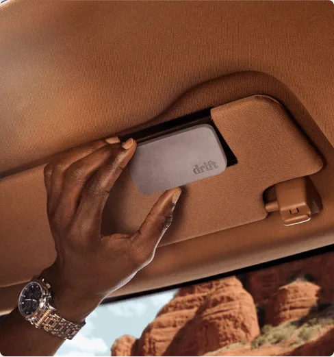 Wood vs. Stone Car Fresheners: Which Offers a More Natural, Long-Lasting Scent?