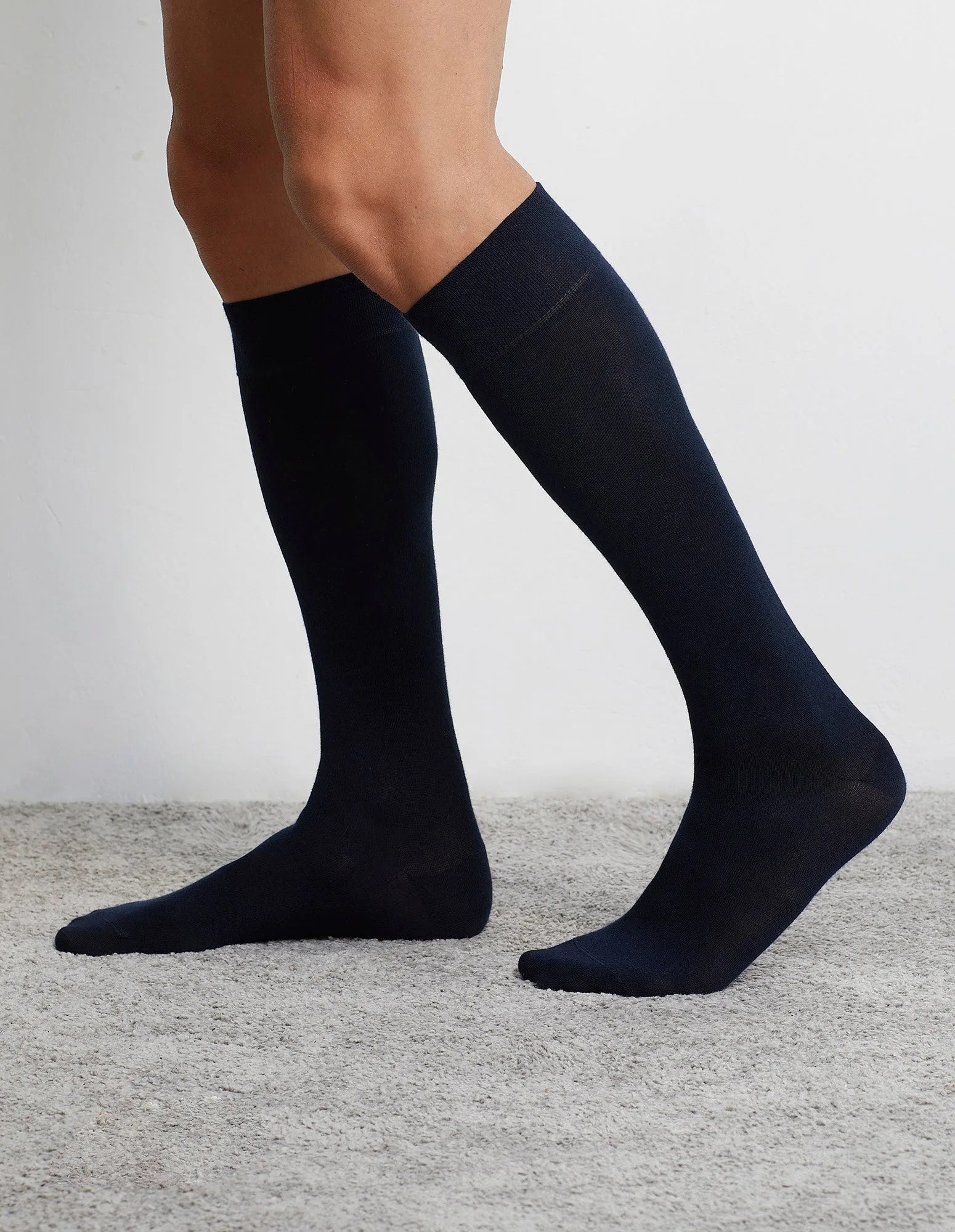 Multipack Long Cotton Socks: Warmth and Comfort