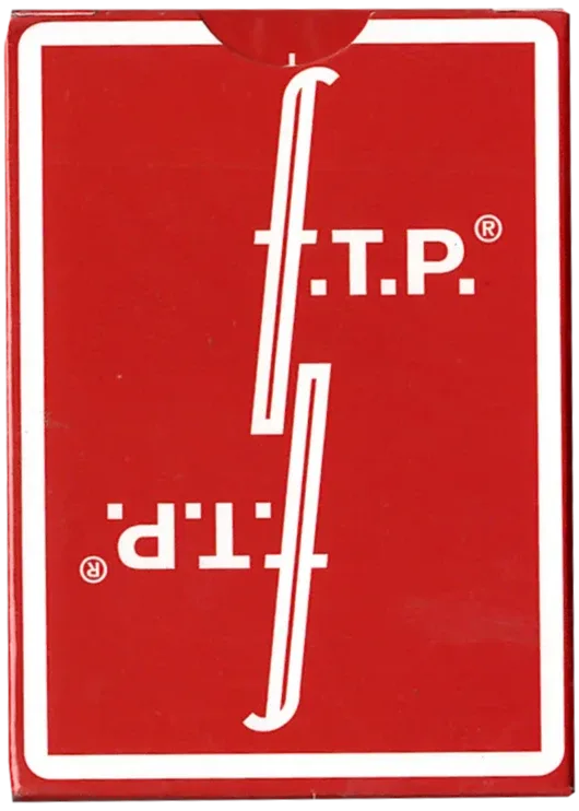Comparaison Cardistry : Fontaine FTP Red vs Anyone Grey Checks