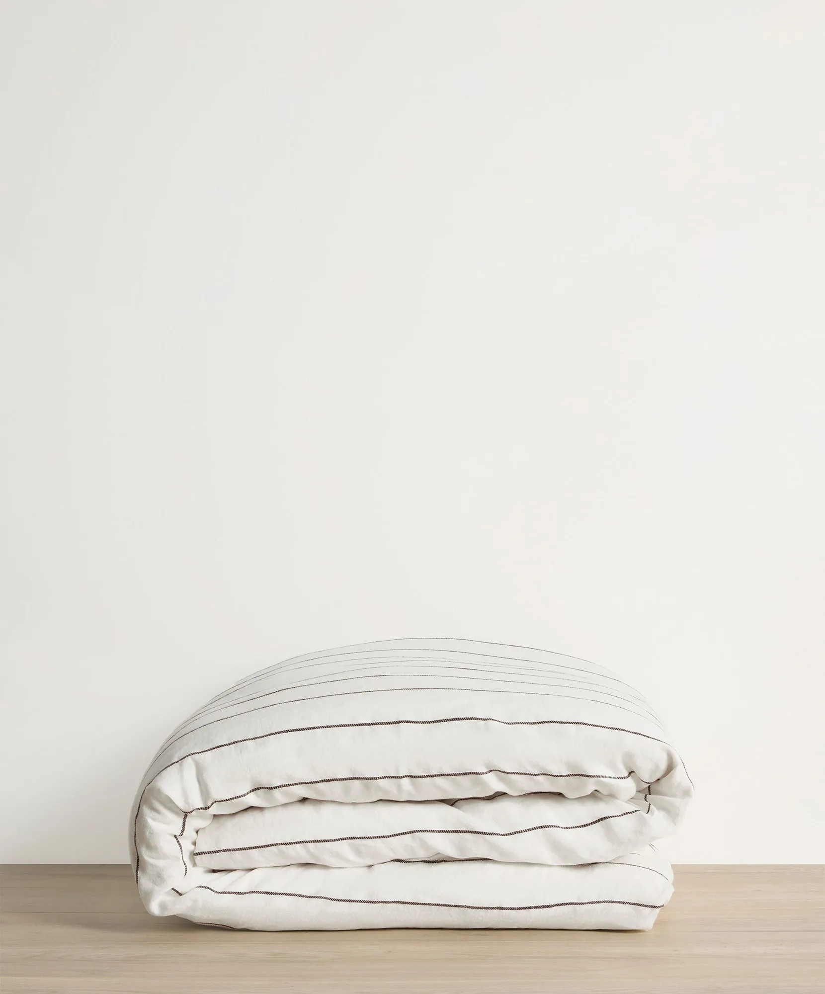 How to Remove Stains from Linen Bedding and Table Linens: Expert Tips for Lasting Beauty