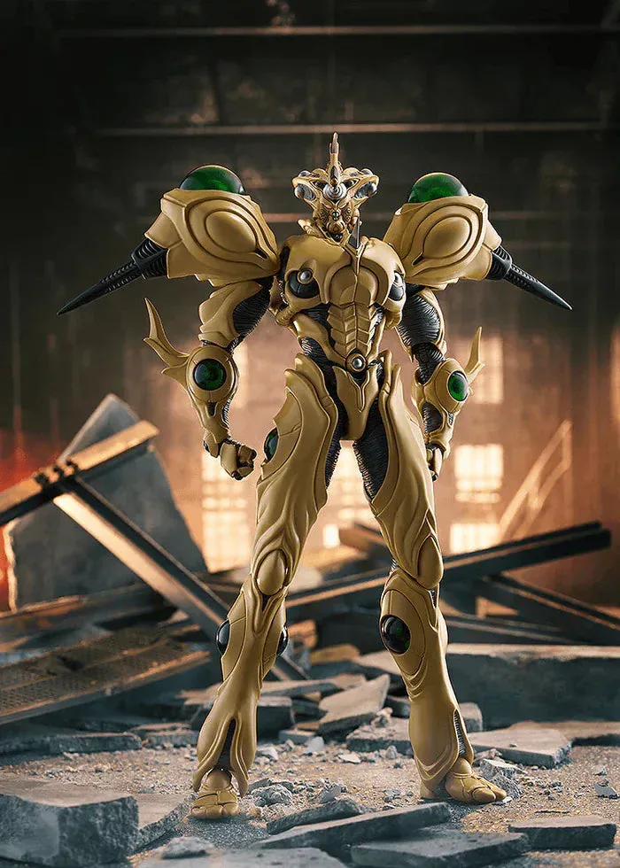 مقارنة حجم Figma: Guyver Gigantic ضد Guyver III