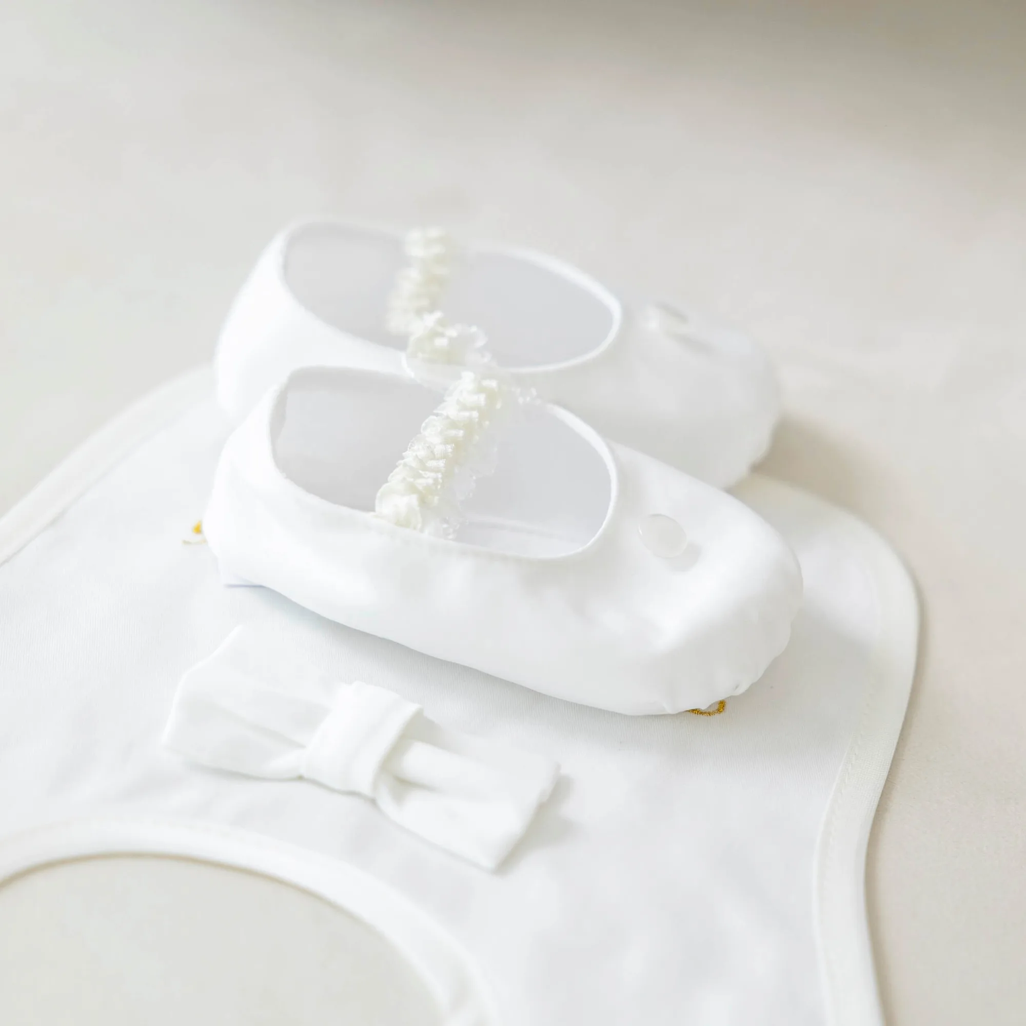 Scegliere le scarpine del battesimo per bambino