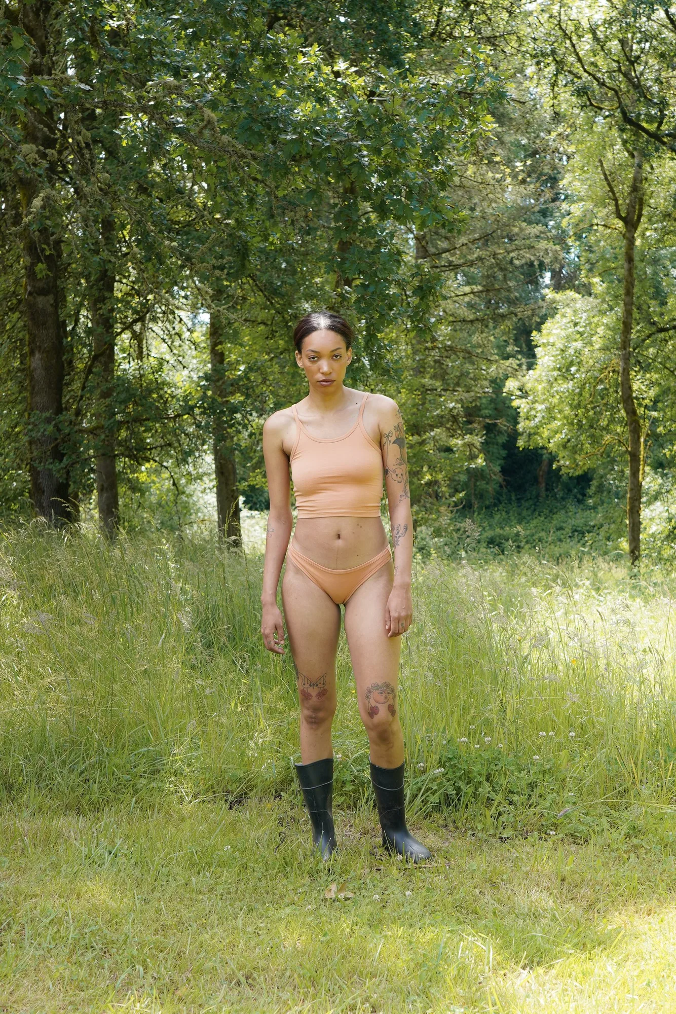 LOU UNDIES, amphora