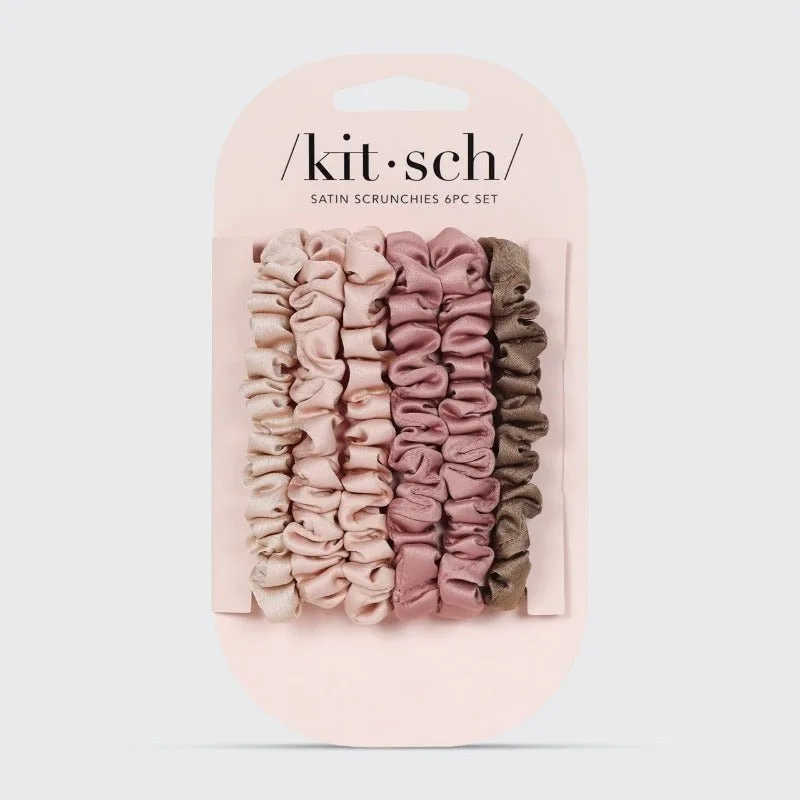 Acconciare gli scrunchies di raso senza danneggiare i capelli