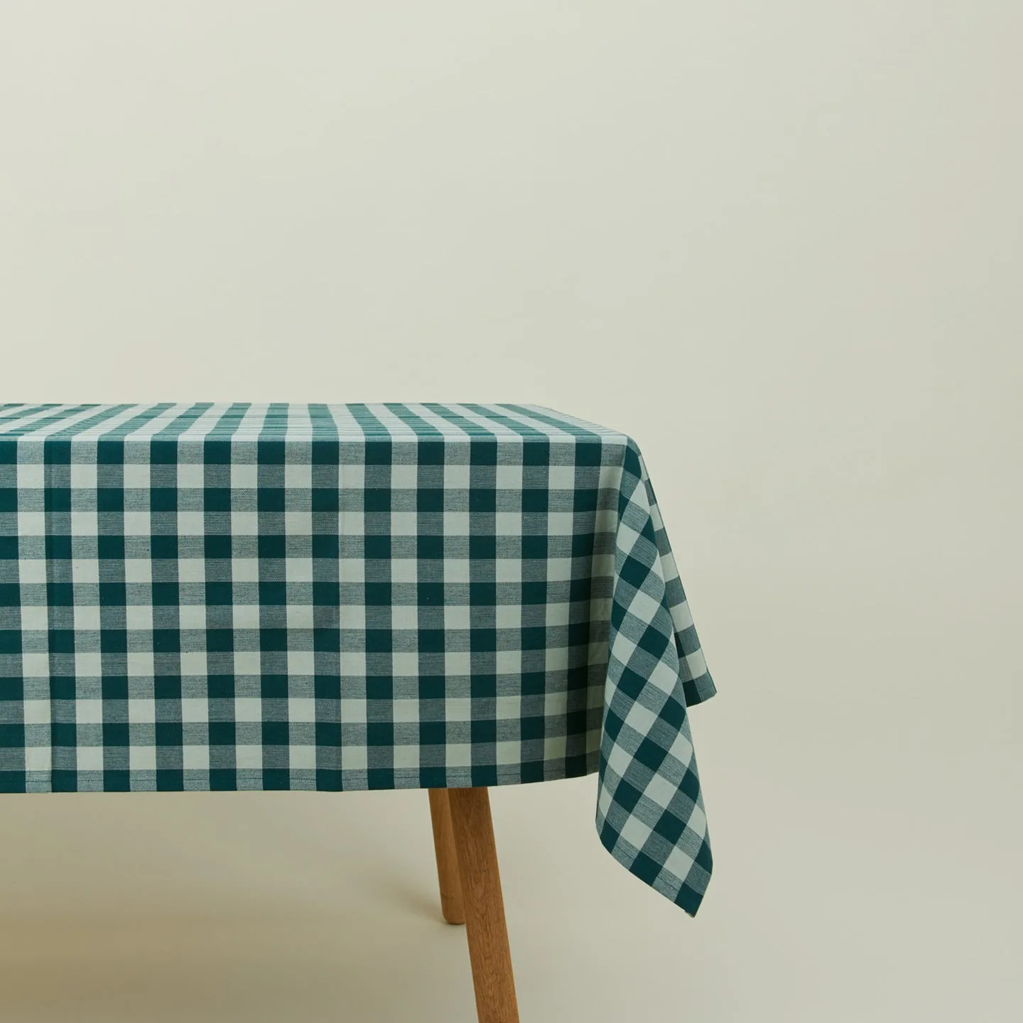 Huck vs Flour Sack vs Terry Cloth: Best Kitchen Towel Weave for Drying and Cleaning