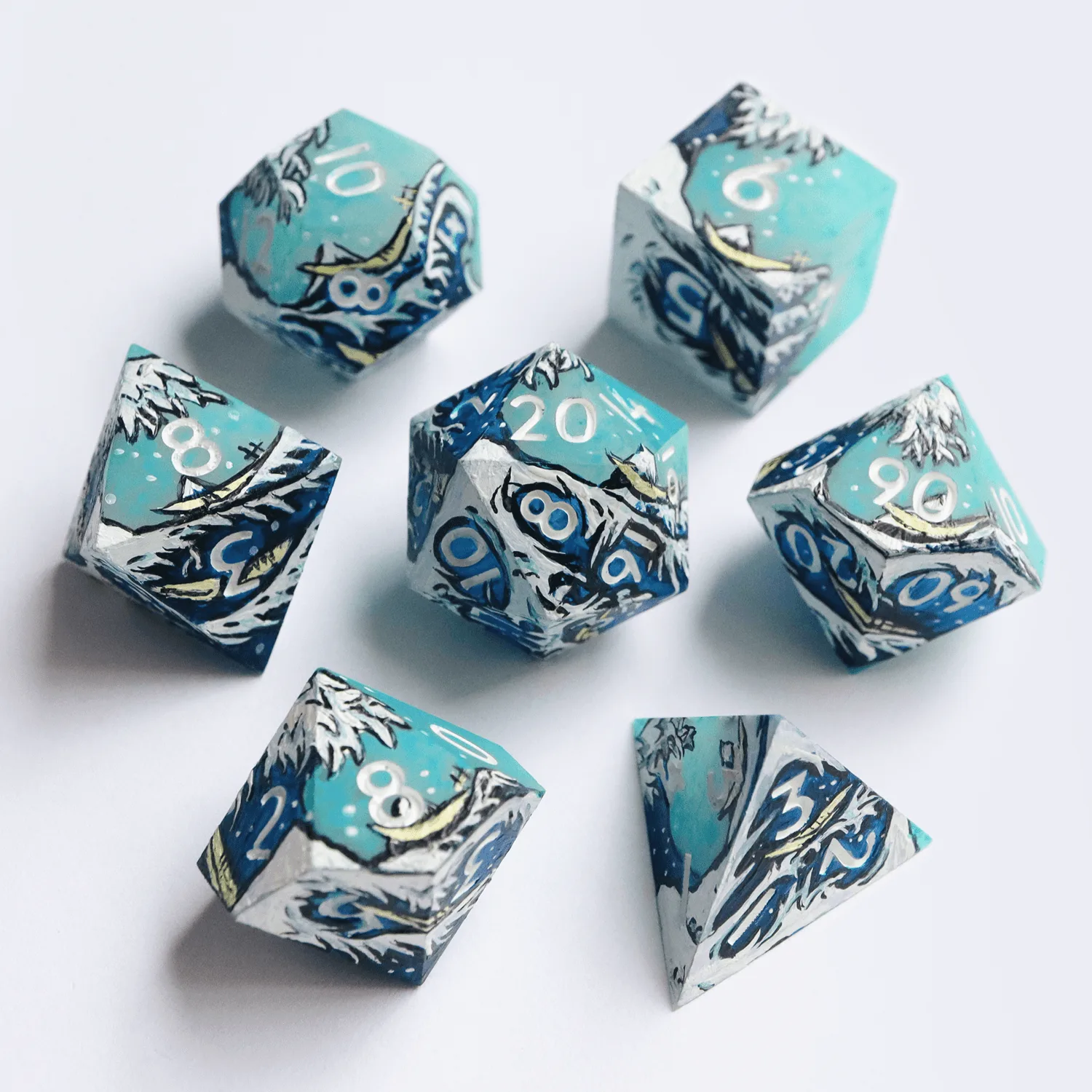 Great Wave 7-Piece Set vs Standard Dice Sets