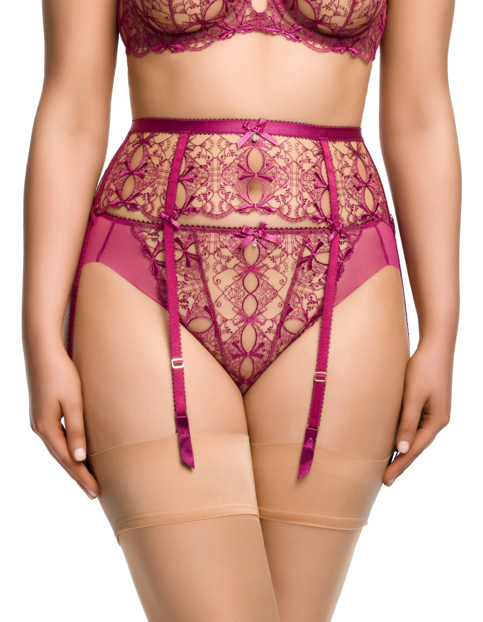 Comment choisir une ceinture porte-jarretelles selon votre tour de taille