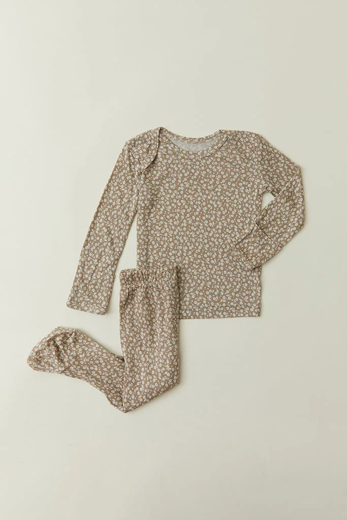 How to Style the Cream Floral Baby Sleep Set