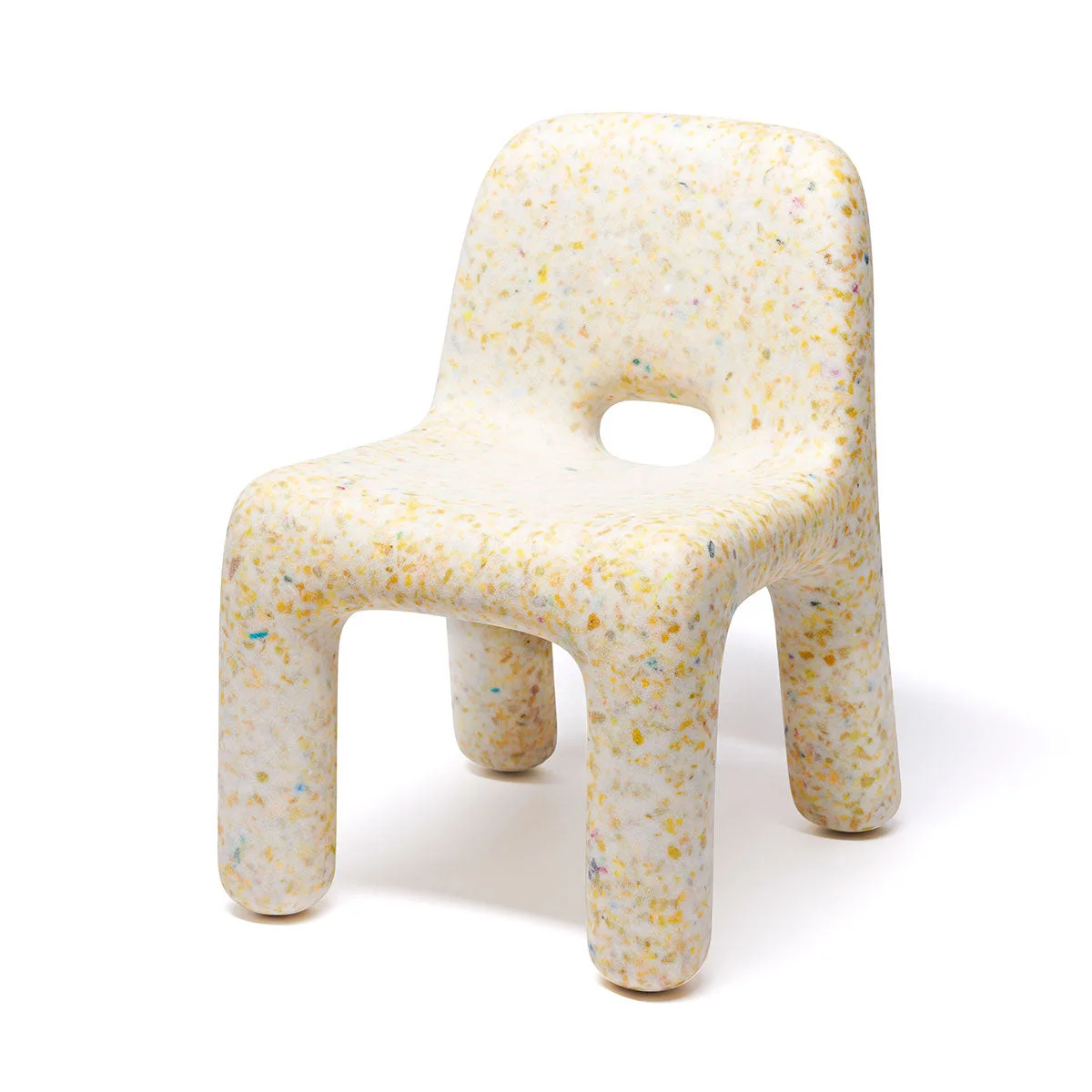 How to Style Your Living Room with Recycled Plastic Furniture