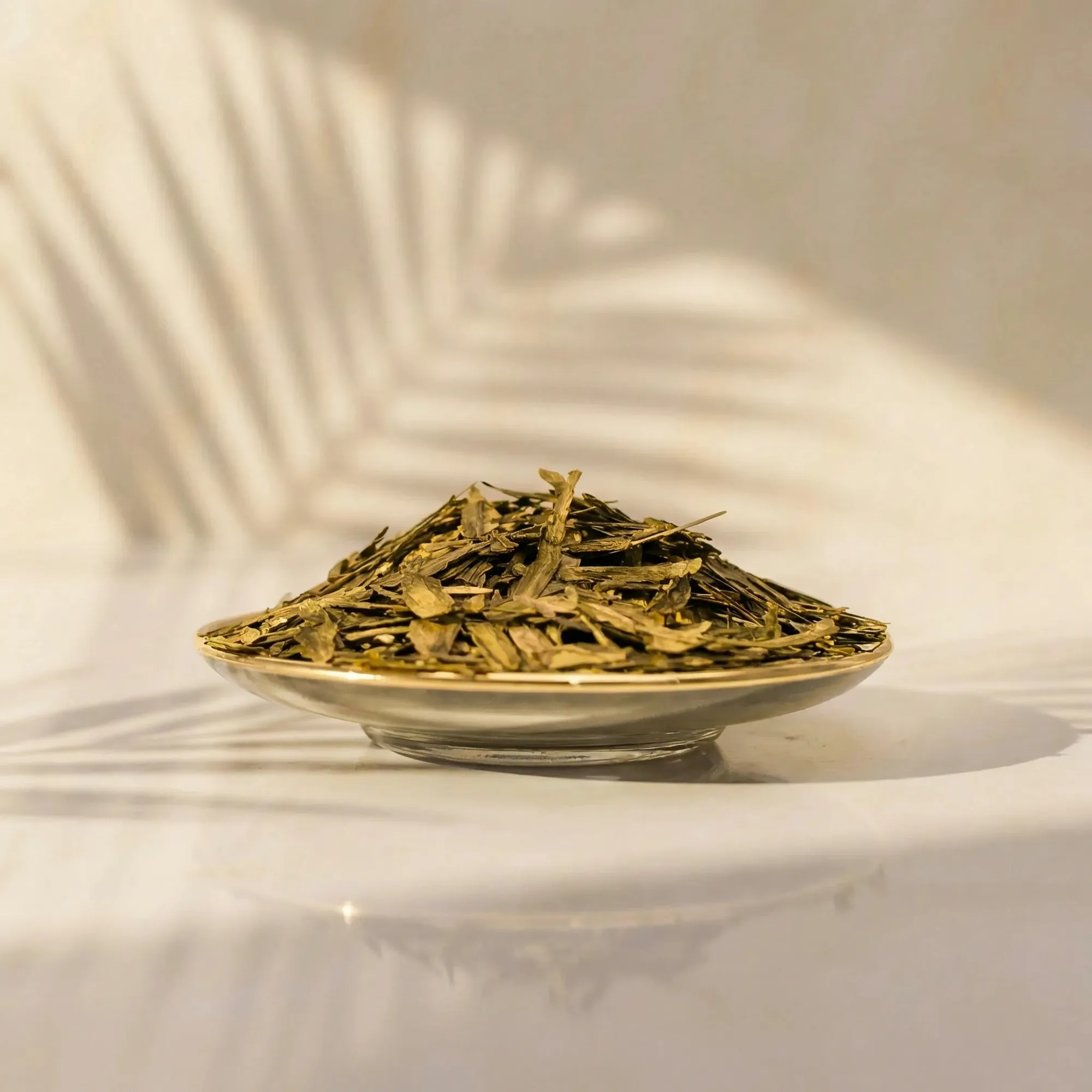 Long Thin Tea vs TST Mint Tea:どちらを選ぶ?気分に合わせた爽やか比較