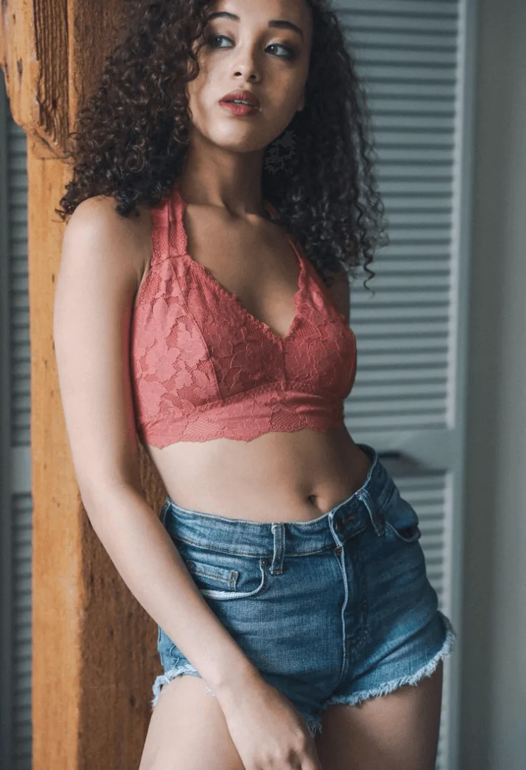 أسئلة شائعة عن Annika Lingerie: إجابات عن المقاس والأناقة والعناية