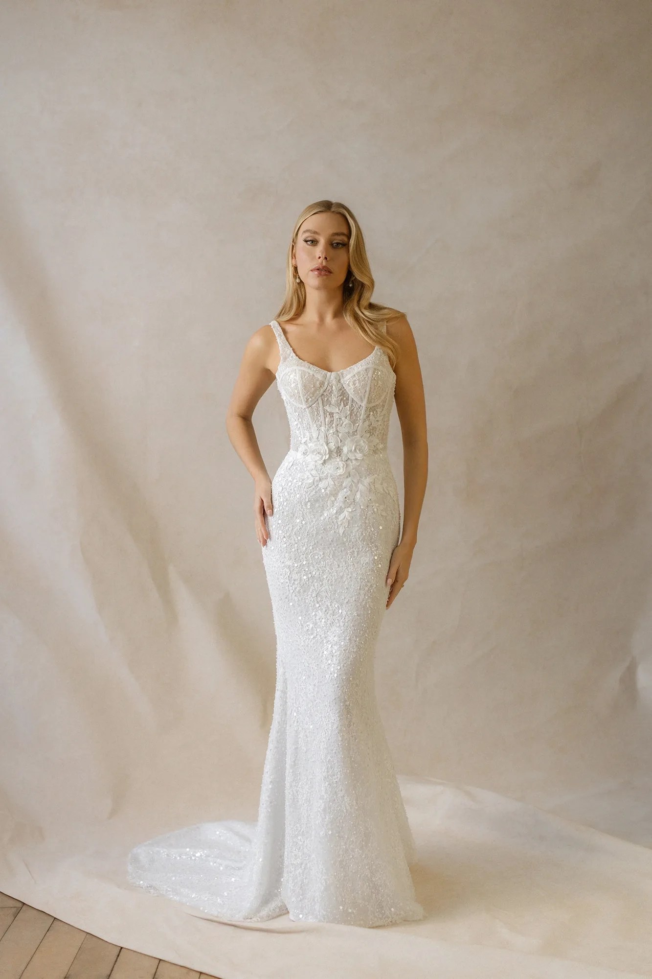 E572 Preston Gown: Cómo elegir la talla correcta