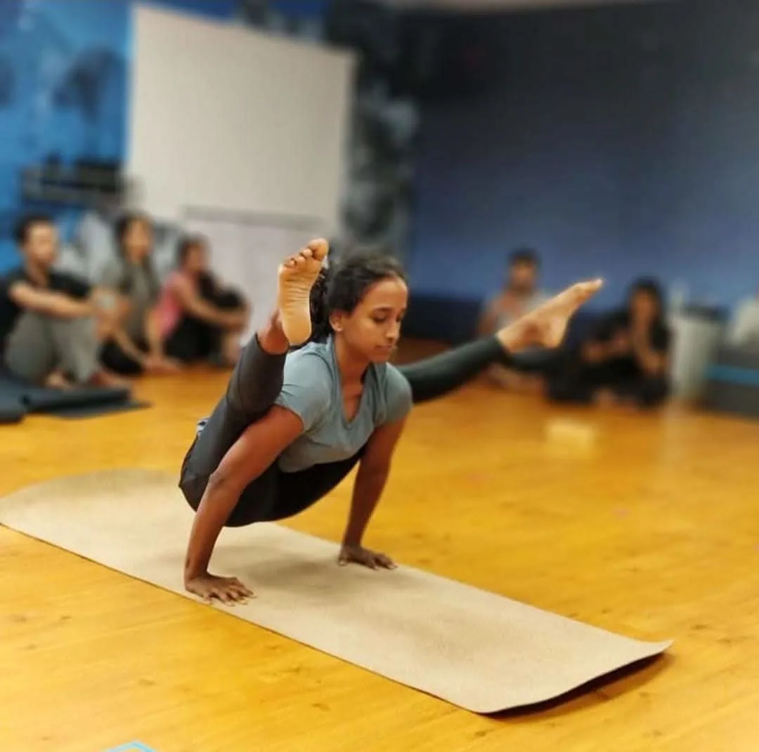 Hatha Yoga vs Vinyasa: Which Style Fits You