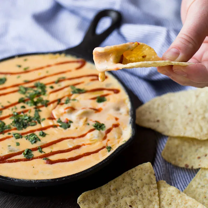 Cast Iron vs Enameled Cast Iron for Deep Frying: Which Handles High Heat Better?