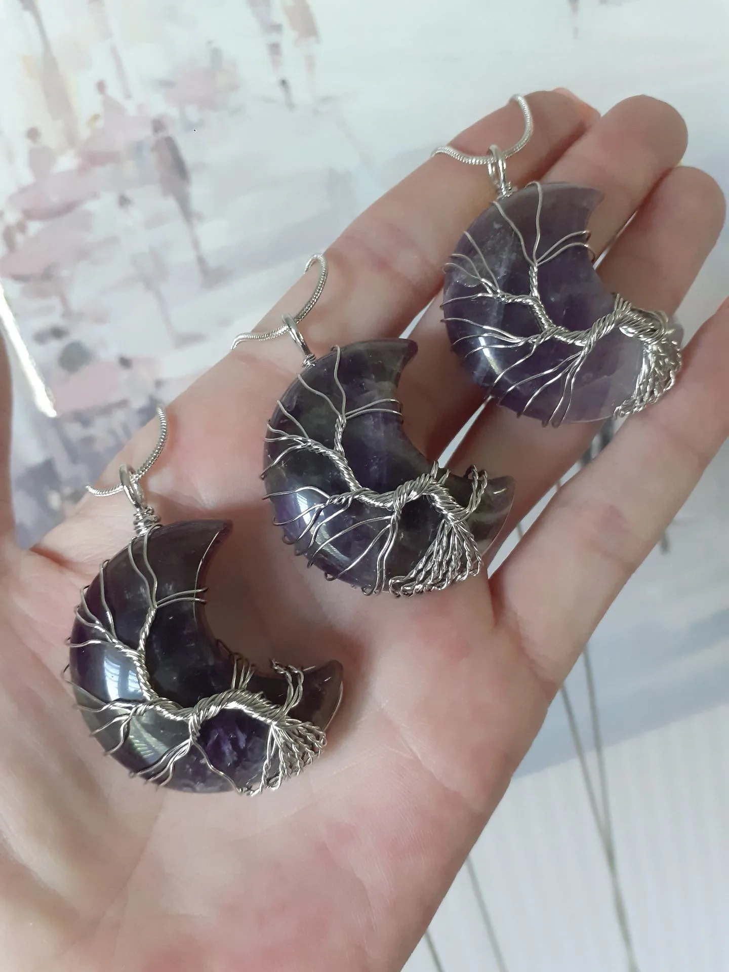 Pendentif Arbre de Vie en Améthyste vs Pendentif Arbre Classique