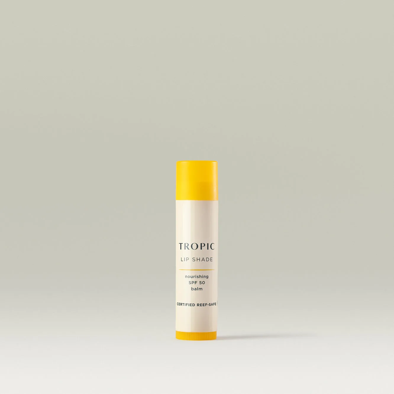 Top 5 Natural Lip Products for an Everyday Look: From Balms to Serums