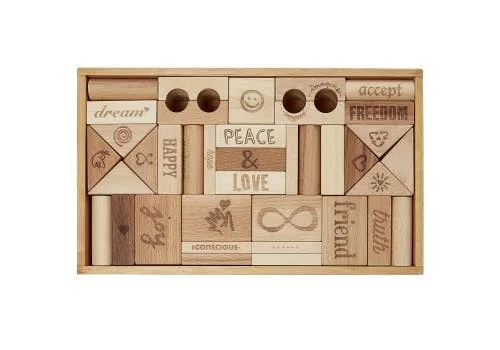 Wooden Blocks vs Peace & Love Blocks XL: Which Set?