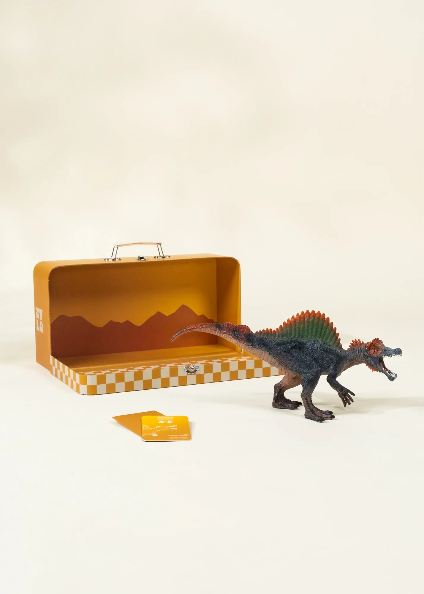 Giganotosaurus vs Spinosaurus: Which Dinosaur Figure Is Bigger?
