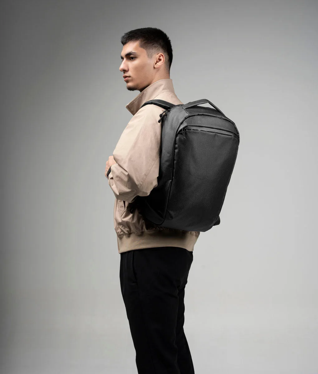 ALPAKA Momentum Backpack Review: Is It the Best Tech EDC Backpack?