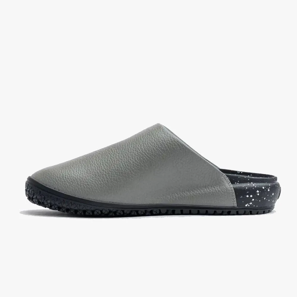 The Clog - Charcoal