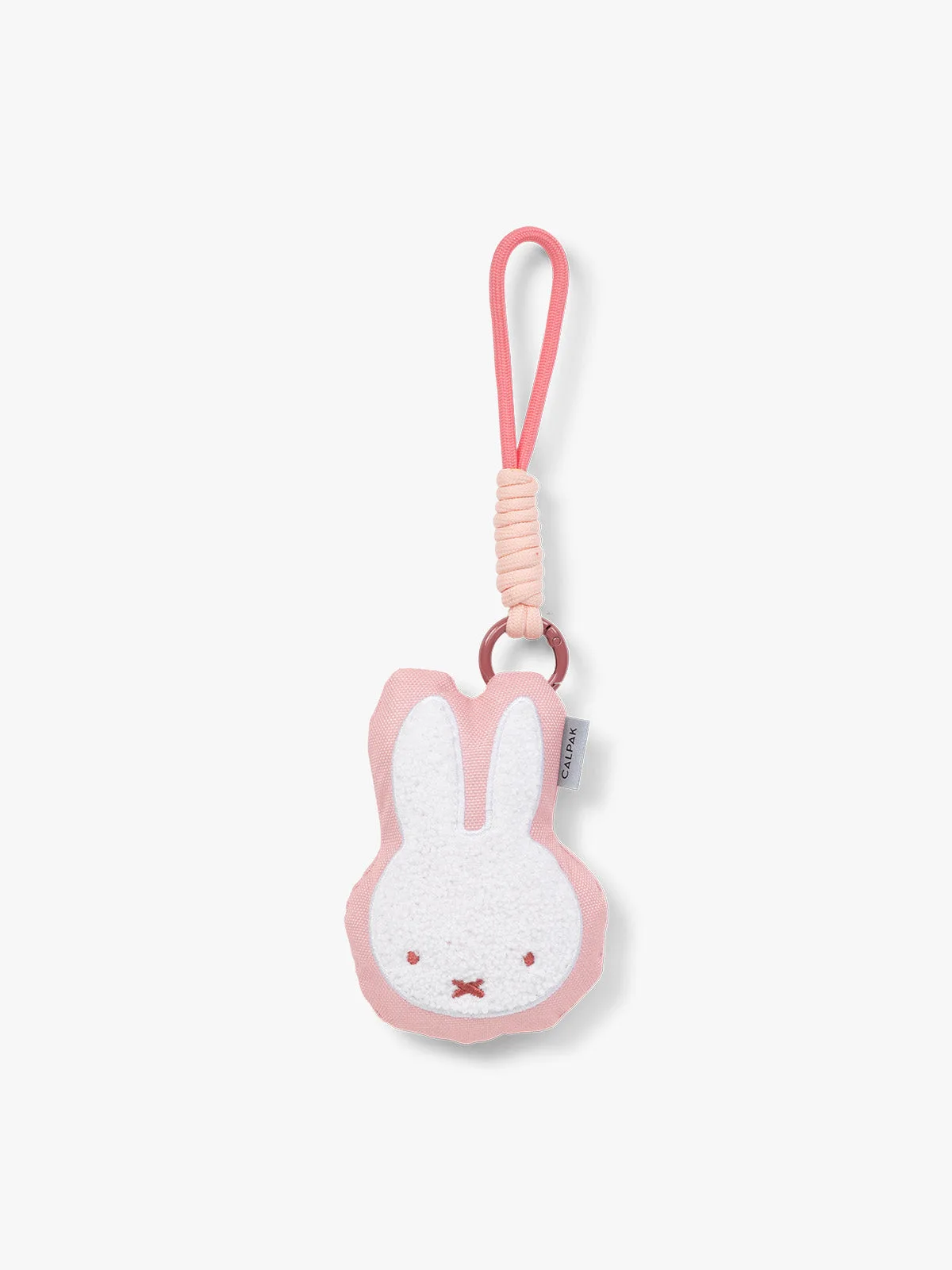How to Choose a Bag Charm for Your Luggage