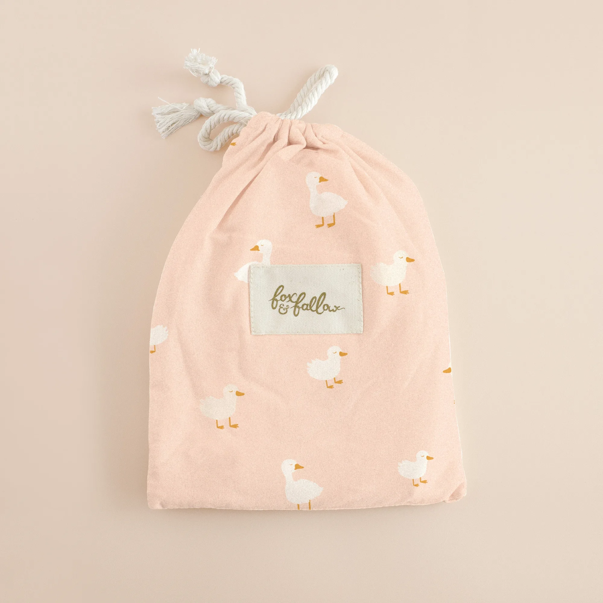 Drap housse bio Pink Ducks pour berceau / protège-matelas