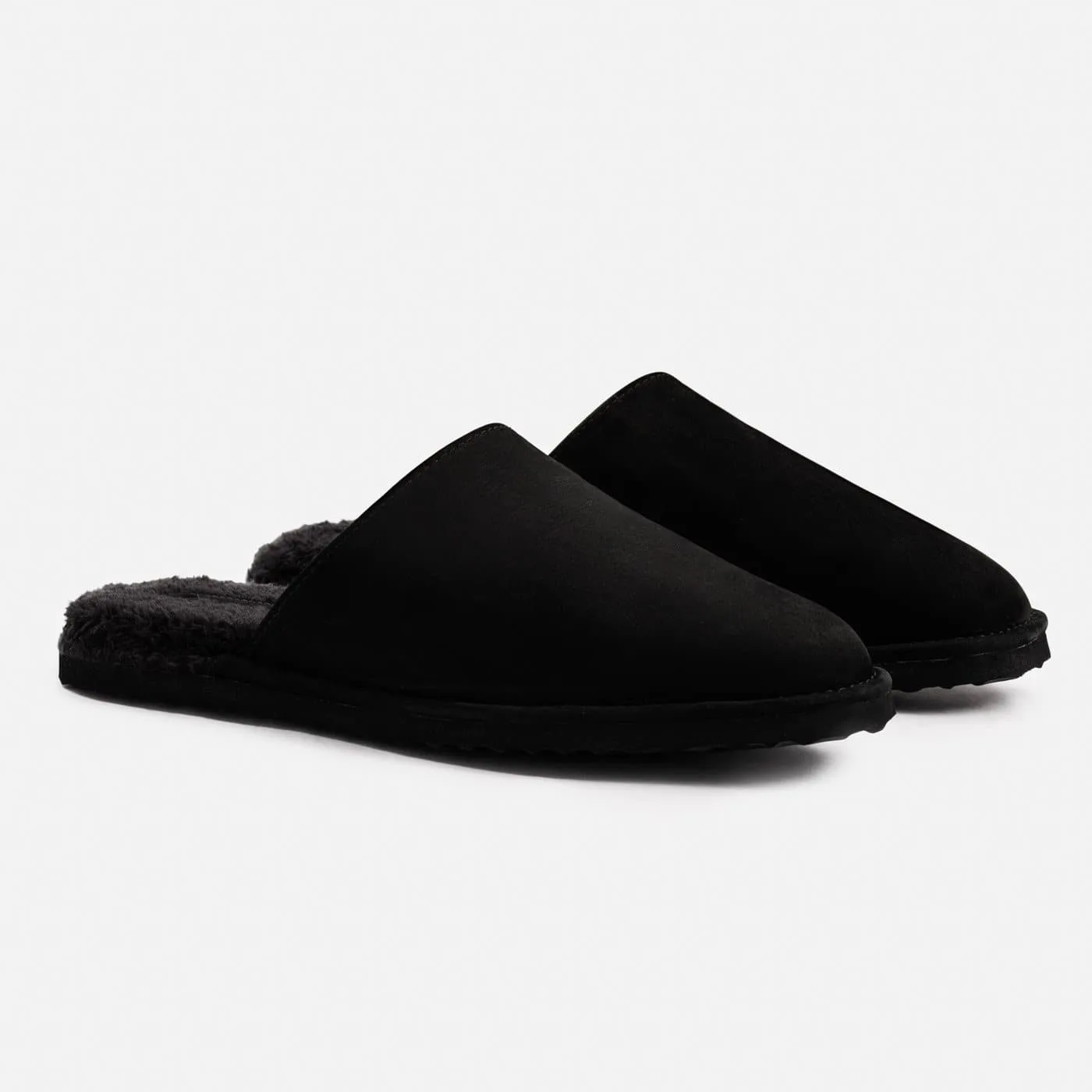 Korrelleer vs. nubuck slippers: zo kiest u
