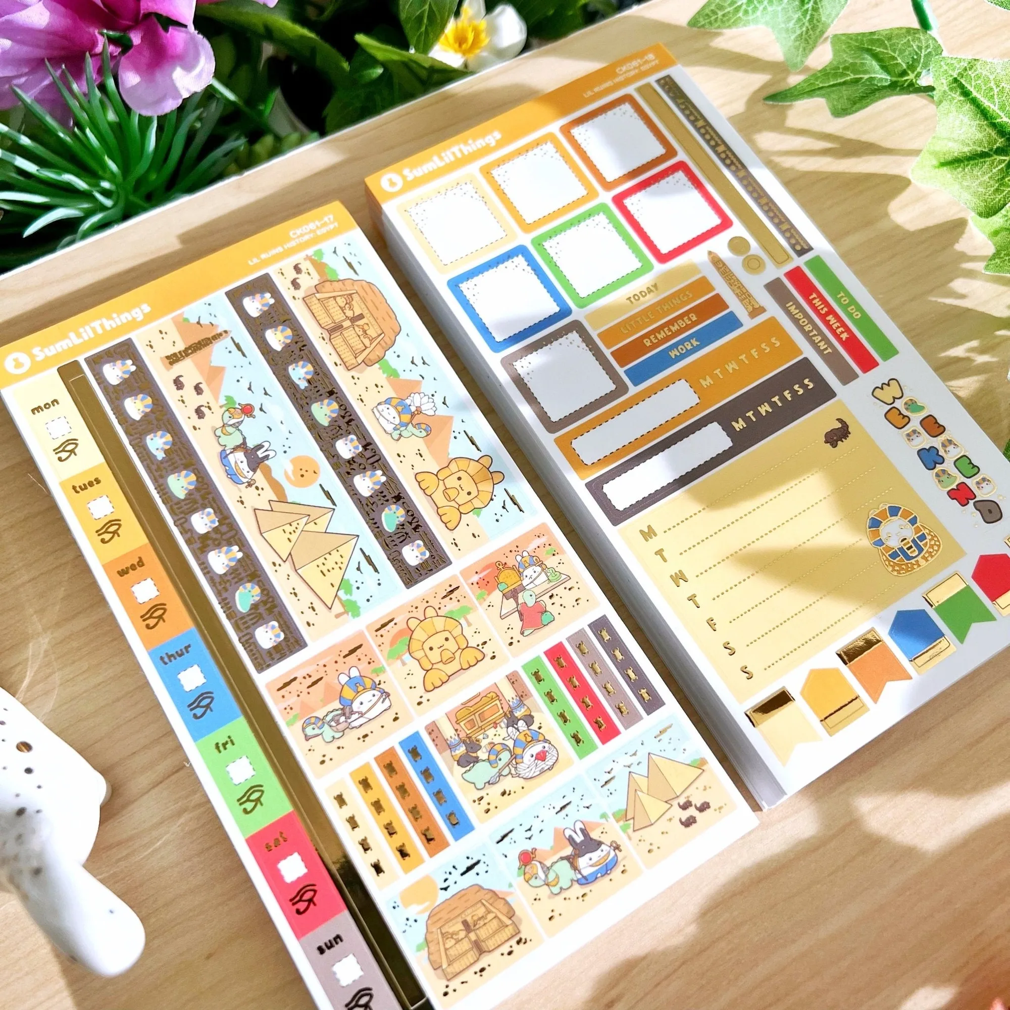 Hobonichi WEEKS - Lil Ruins History: Ancient Egypt (goudfolie beschikbaar)