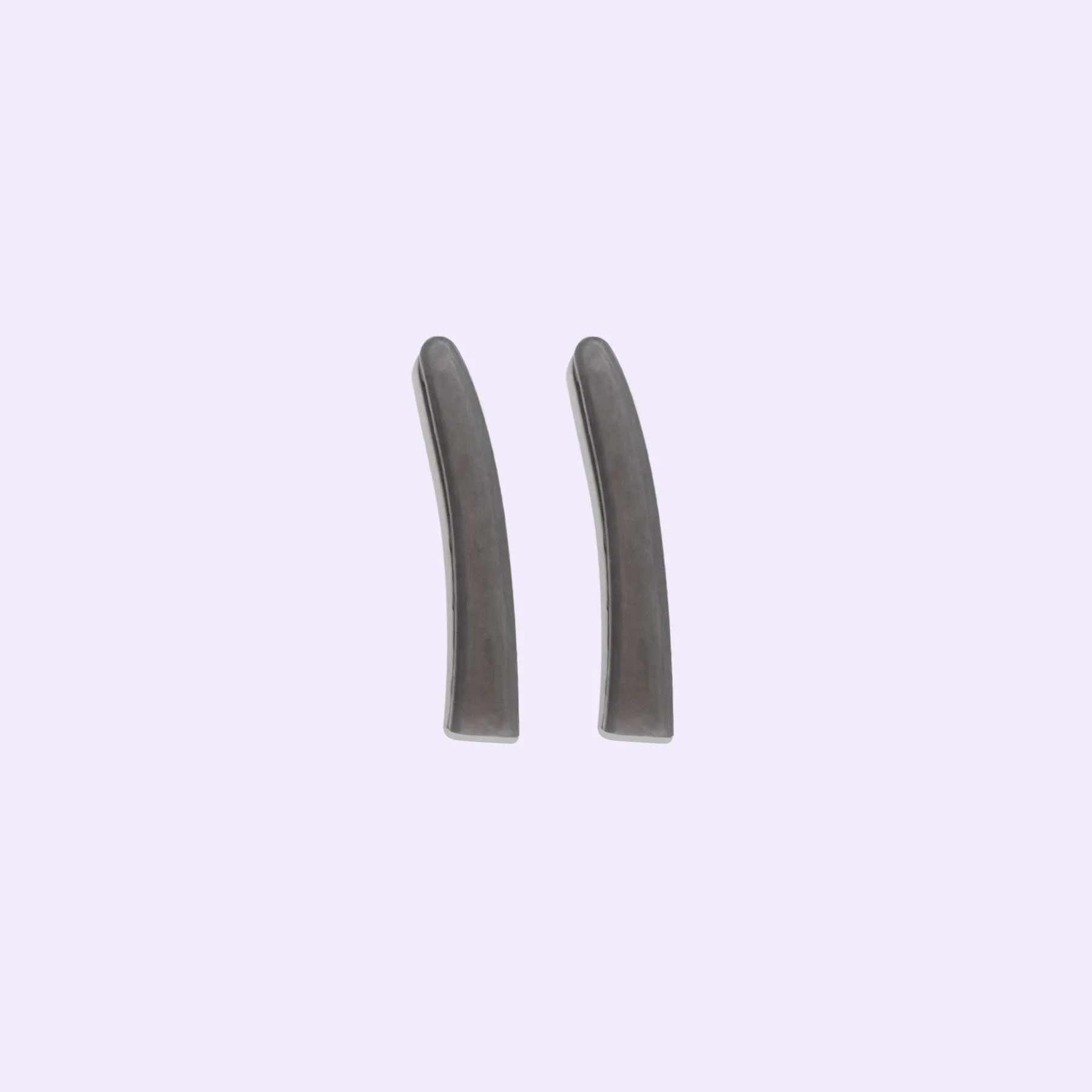 How to Fix Lash Extensions That Are Crooked or Uneven