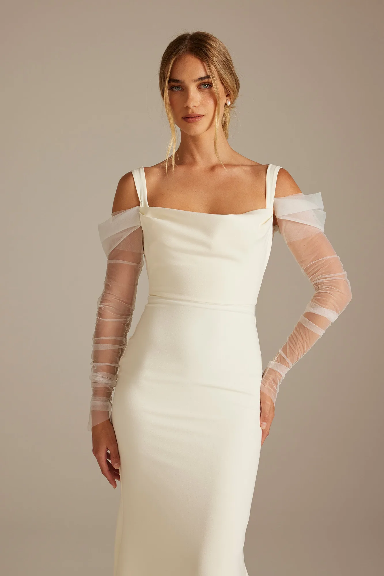 How to Style Delilah Sleeves with a Sleeveless Wedding Dress