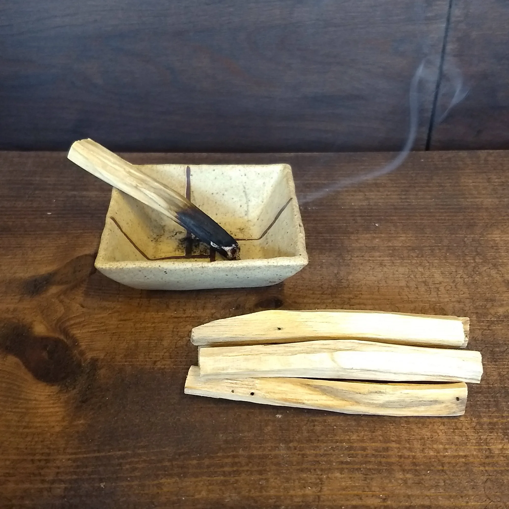 Palo Santo Wood Sticks: How to Use and Burn Safely