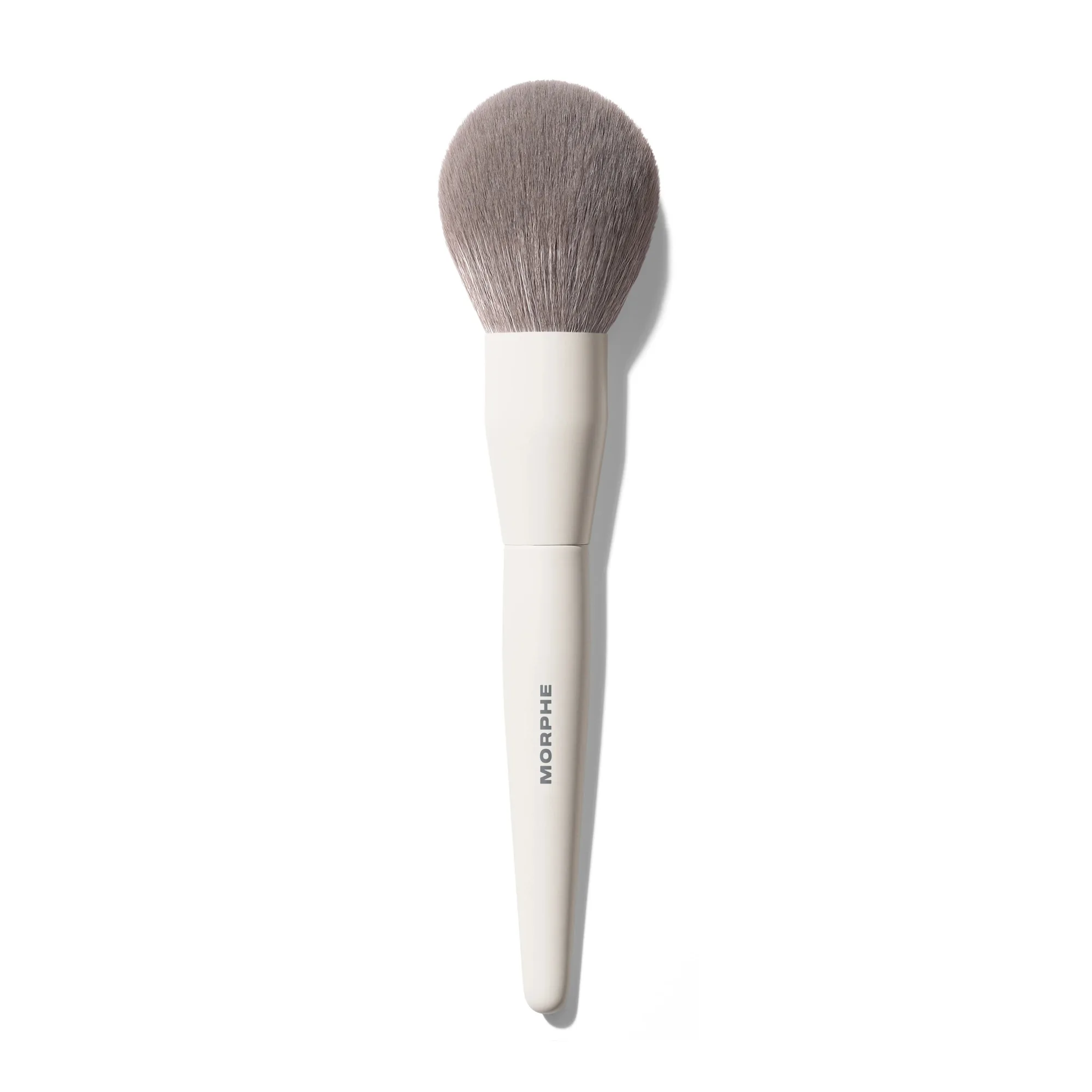 Why Your Foundation Looks Cakey and How the Right Brush Can Fix It