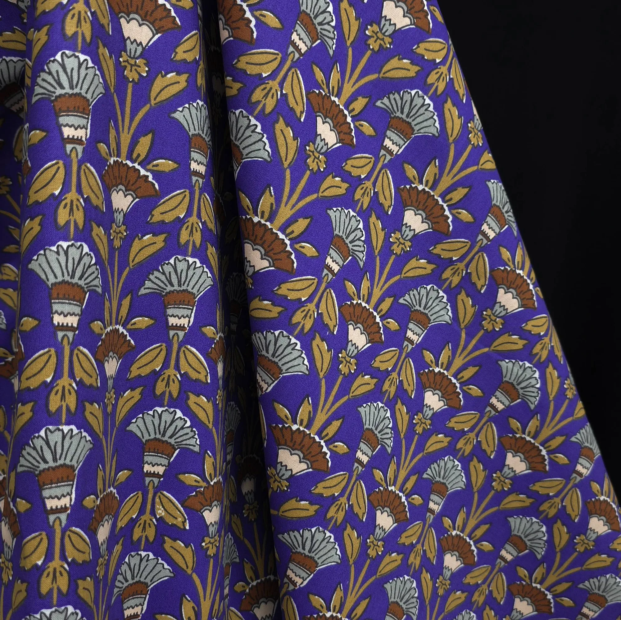 Sewing Acrylic Coated Cotton: Tips & Tricks