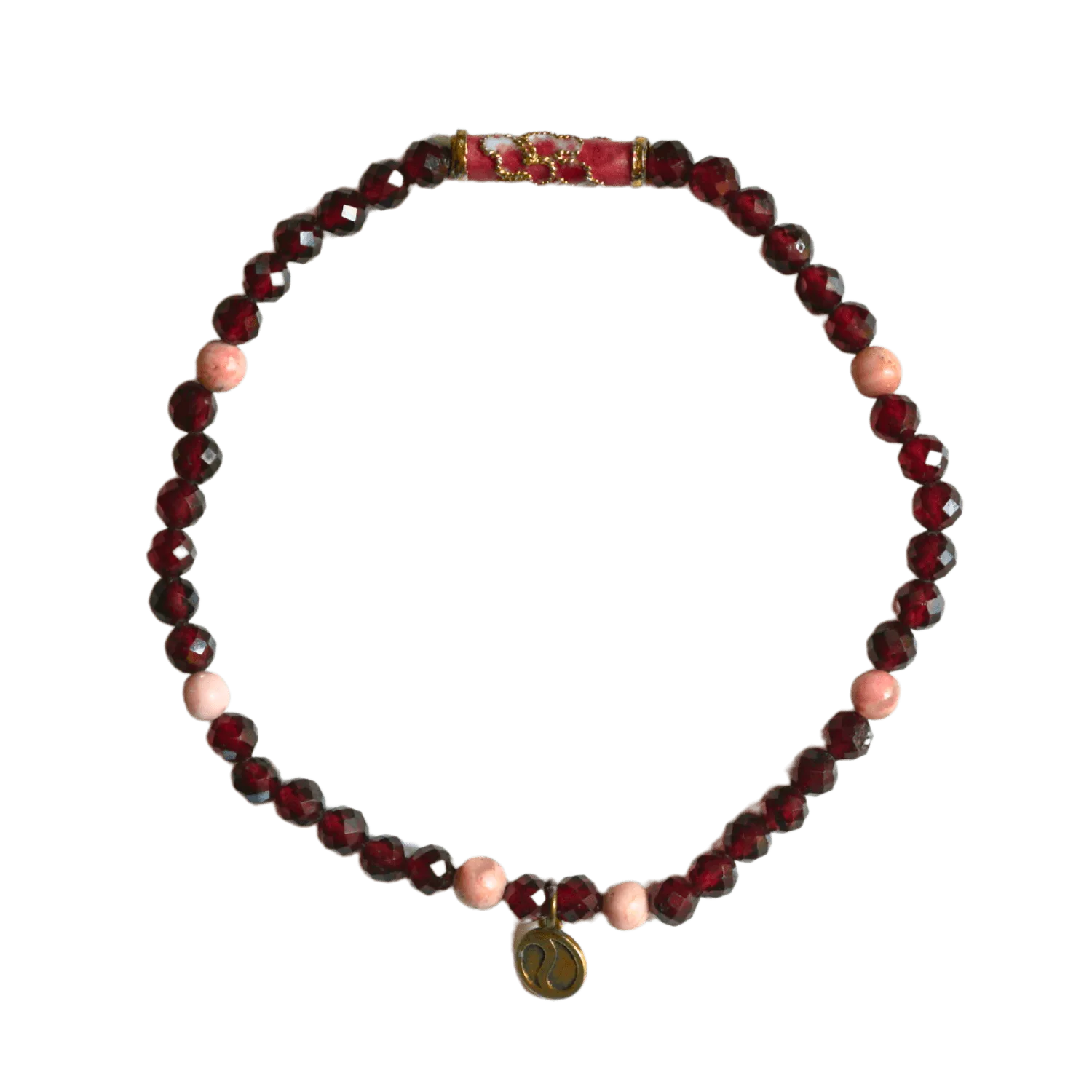 Open Love vs. Pink Opal -rannekoru: Kumpi houkuttelee rakkautta?