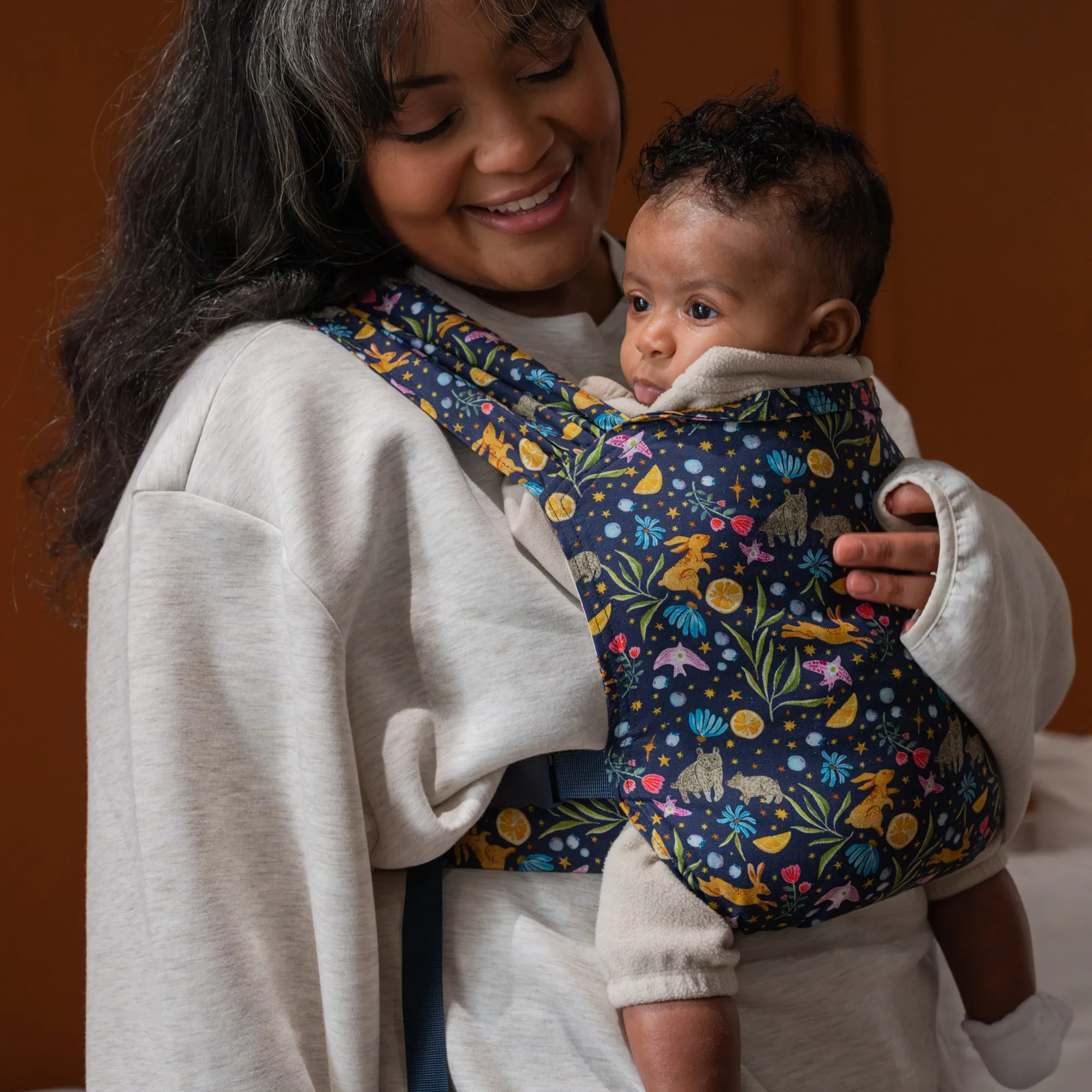 How to Adjust the Sprout Newborn Carrier for a Custom Fit