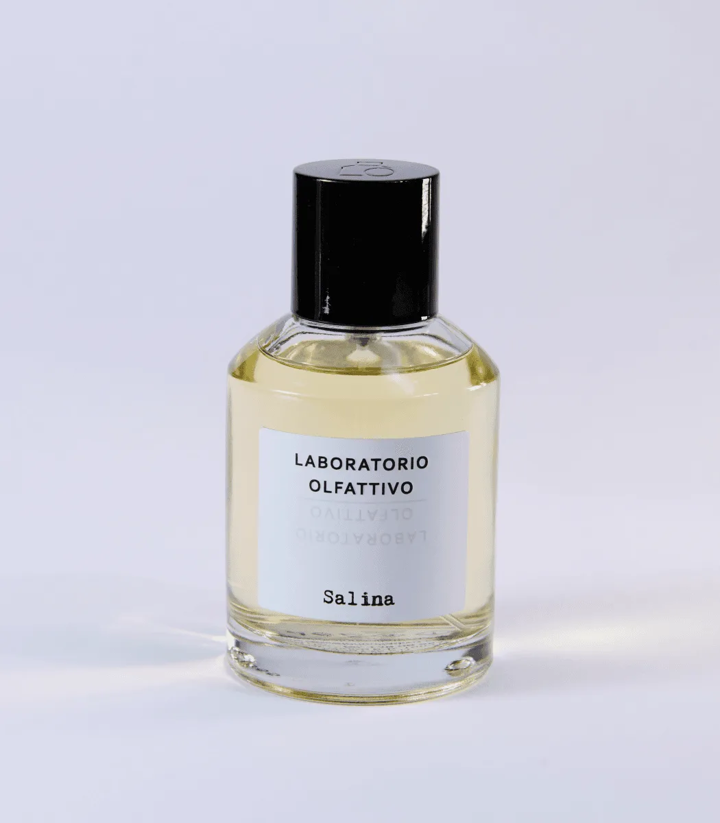 How to Identify Fragrance Notes: A Beginner's Guide to Perfume Notes