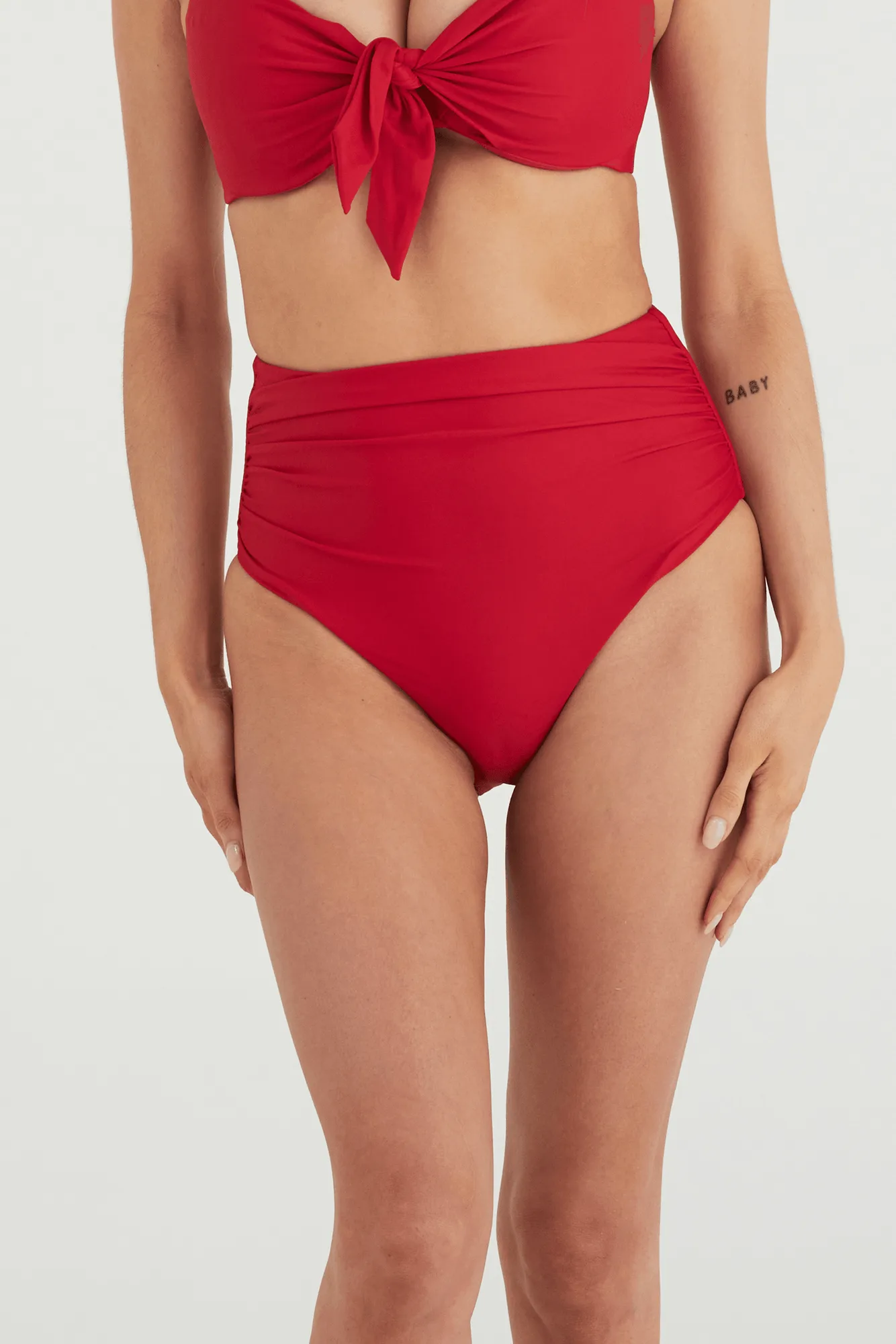 Zoe Bikini Brief - أحمر