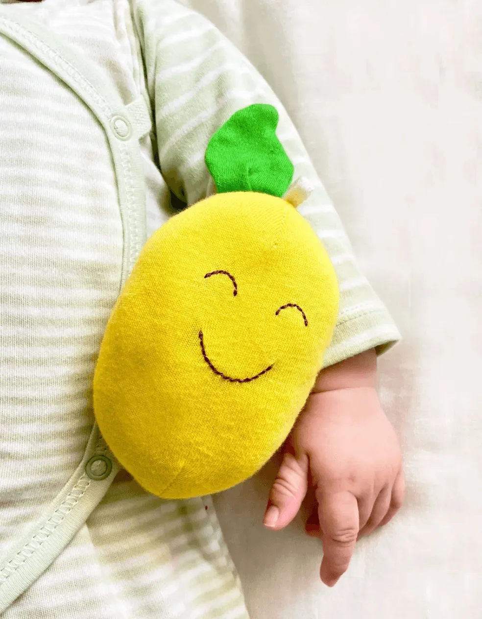 How to Clean a Lemon Fruit Toy for Safe Baby Teething